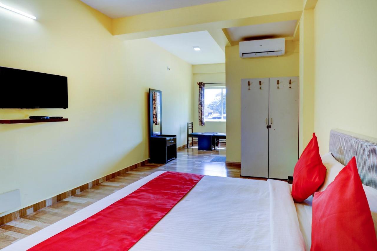 Gaurika Residency Boarding & Lodging - Padubidri Hotel Exterior foto